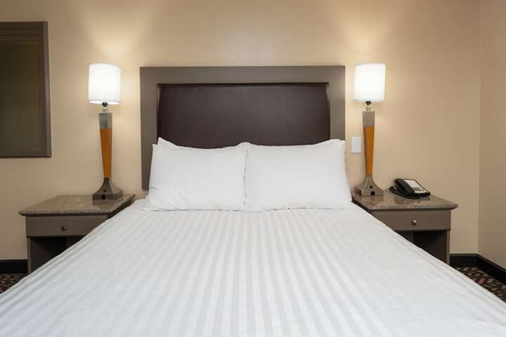 Prestige Oceanview Hotel Prince Rupert