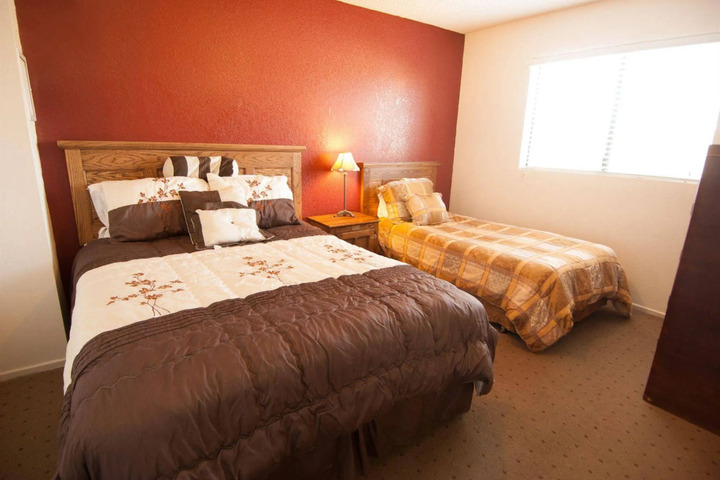 SUNNYVALE GARDEN SUITES HOTEL 29 PALMS A