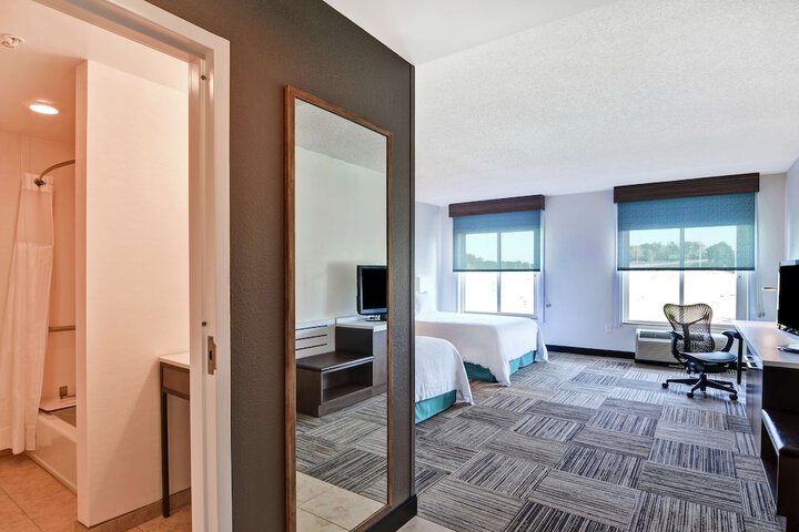 Room 12 of 49