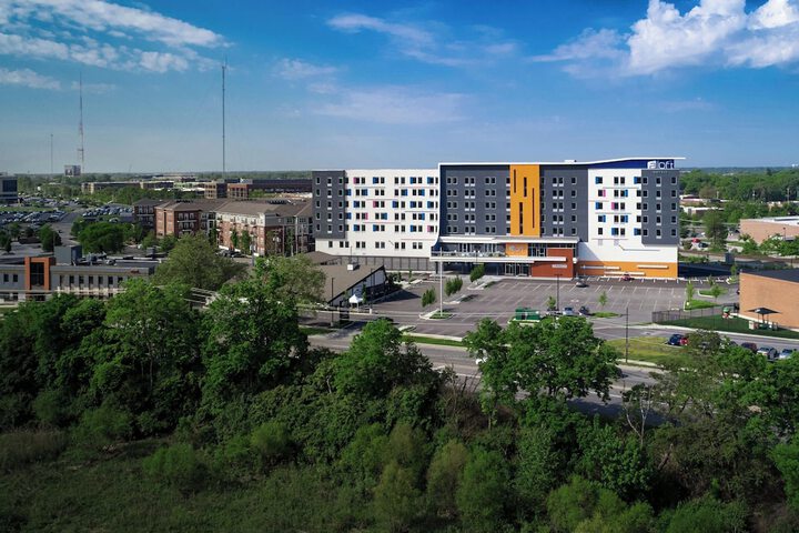 Hotel 3 of 43