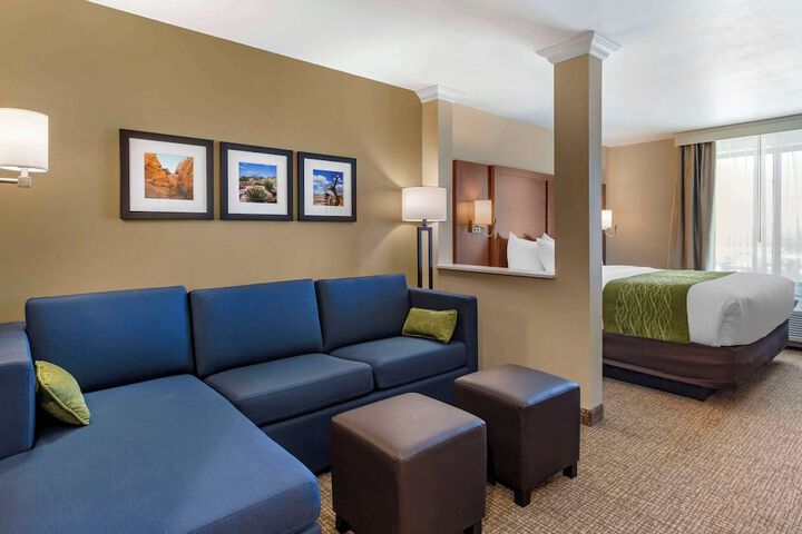 Room 16 of 33
