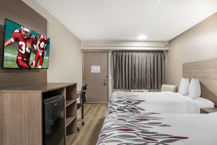Room 33 of 41