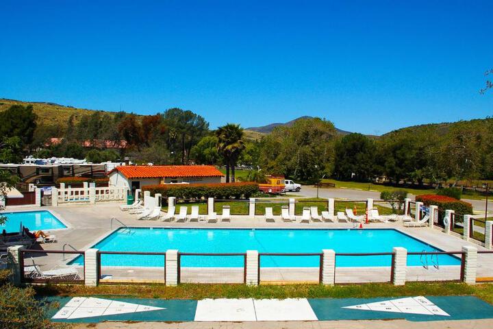 Pio Pico Camping Resort Cottage 1