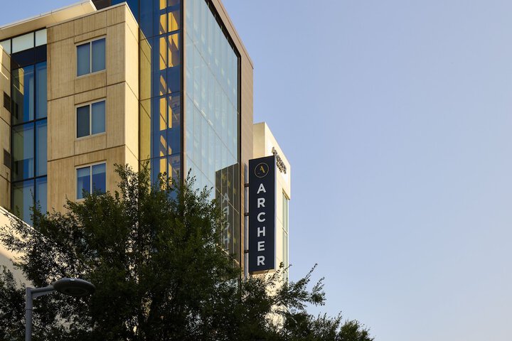 Hotel 2 of 57