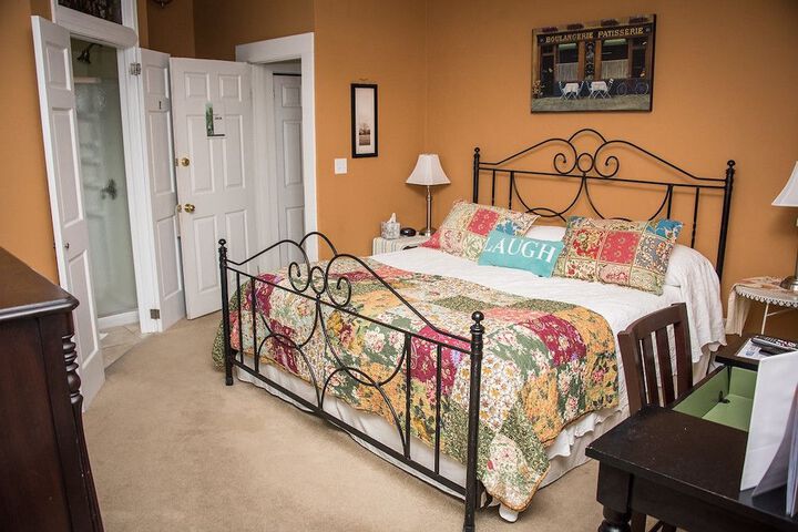 Vandiver Inn