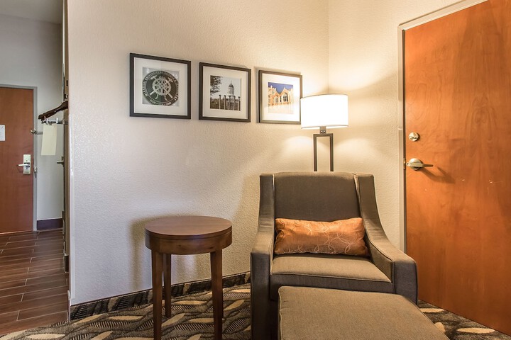 Room 48 of 67