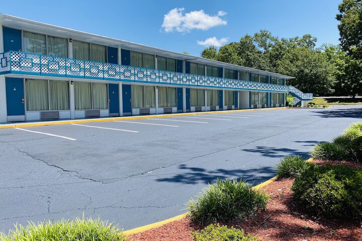 Hotel 3 of 60