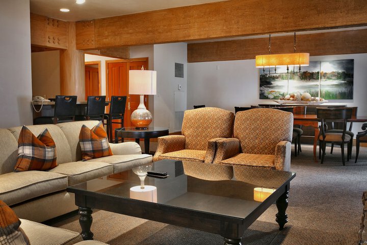 Stein Eriksen Lodge