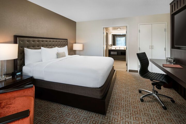 DoubleTree by Hilton Denver Tech Center