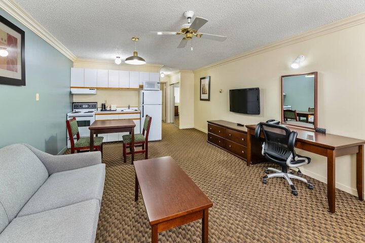 Quality Inn & Suites