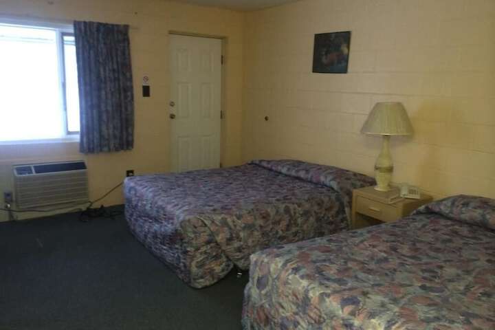 Room 24 of 25