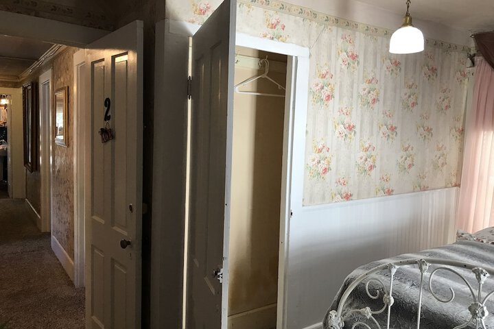 Room 40 of 79