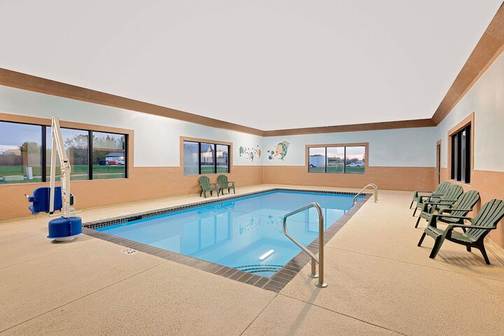 Pool 3 of 26