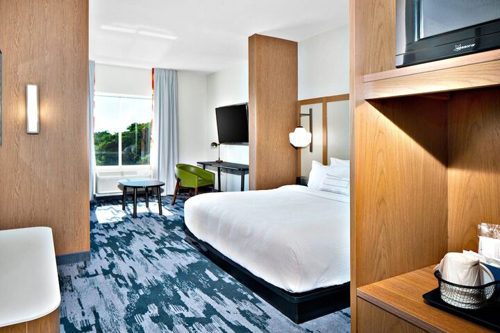 Fairfield by Marriott Inn & Suites Deerfield Beach Boca Raton
