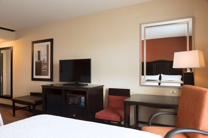 Room 44 of 57