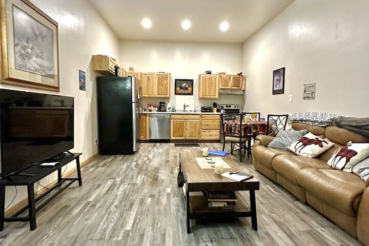 Room 11 of 34