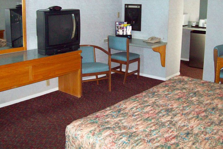 Room 16 of 23