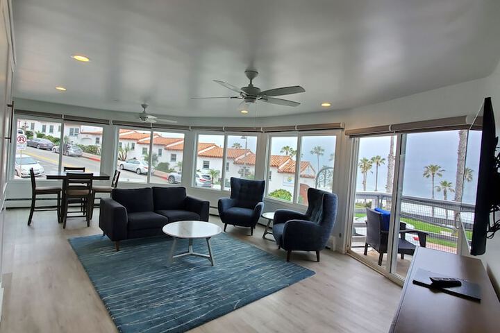 Sea Horse Resort