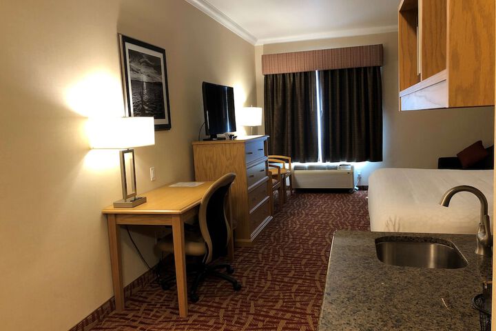 Best Western Plus Cobourg Inn & Convention Centre