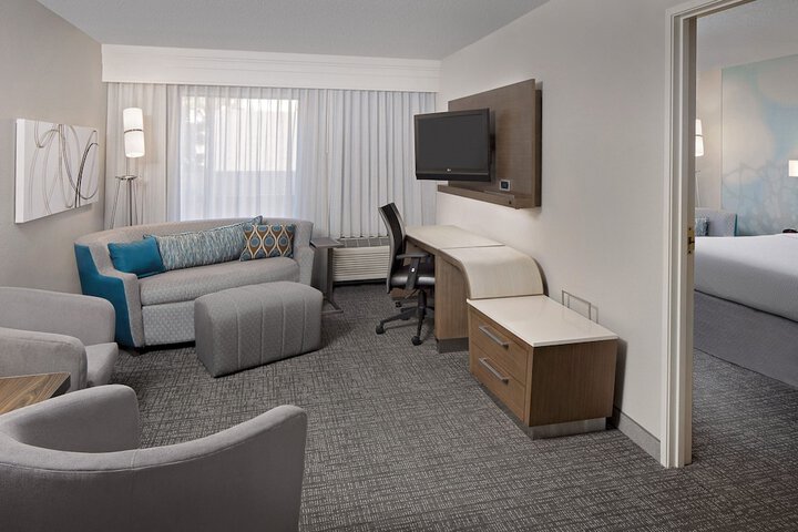Room 16 of 31