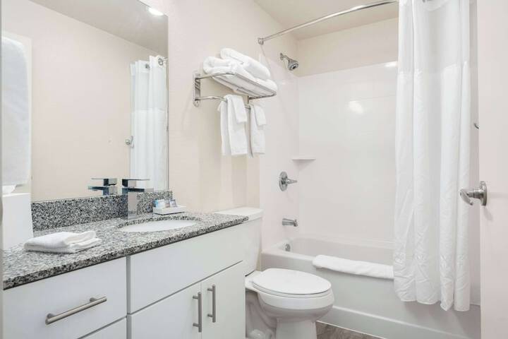 WaterWalk Extended Stay by Wyndham Minneapolis - Plymouth