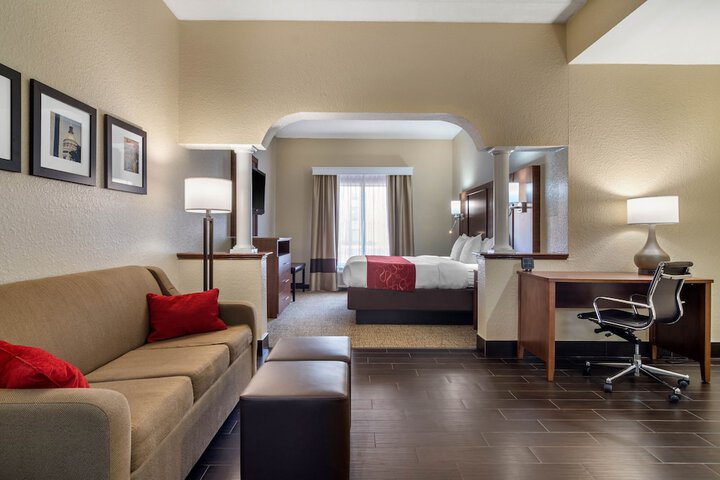 Room 26 of 47