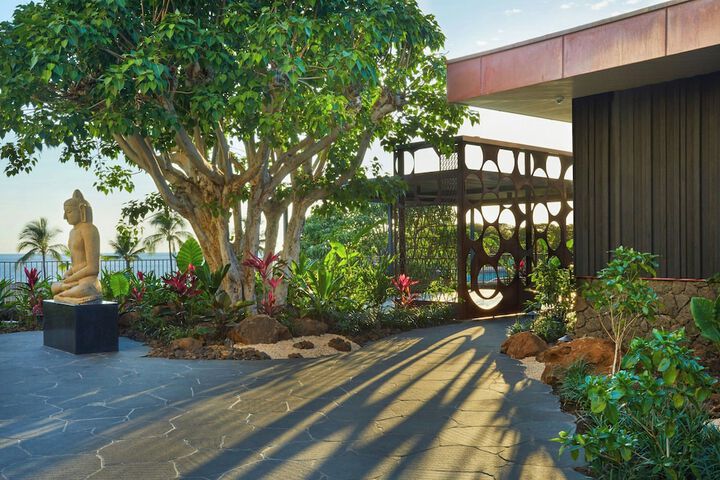 Mauna Kea Beach Hotel Autograph Collection