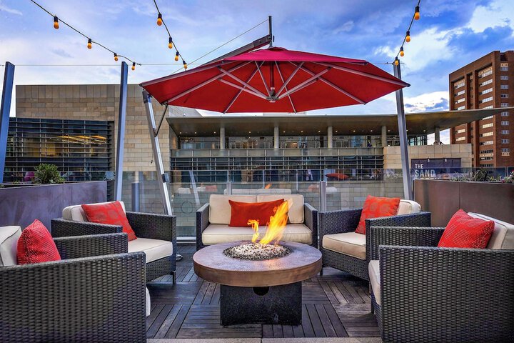 Terrace/Patio 86 of 90