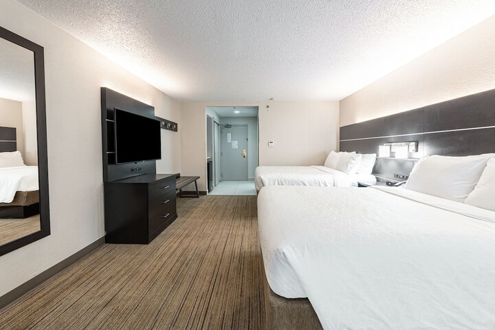 Room 19 of 55