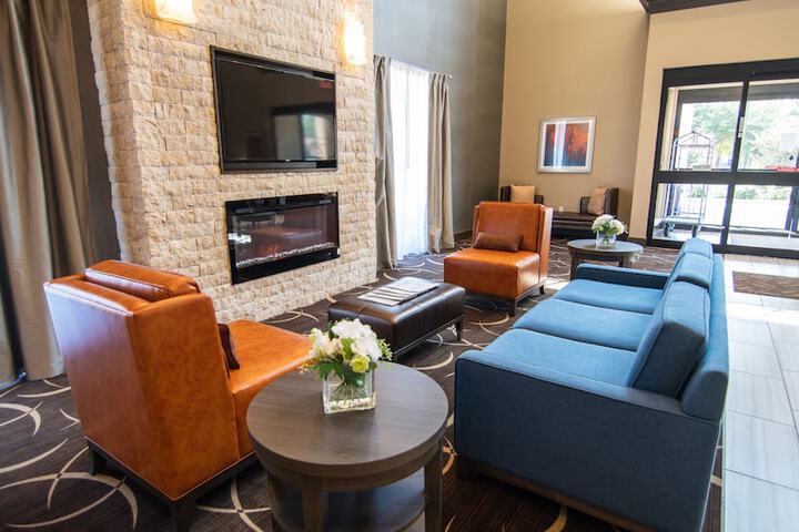 Hotel Interior 12 of 49