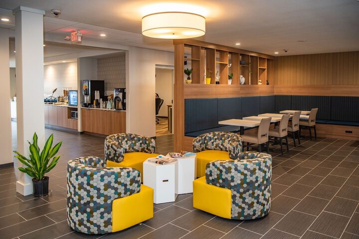 Microtel Inn & Suites by Wyndham Carlisle