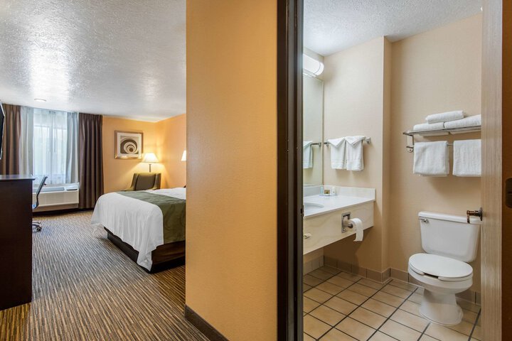 Room 19 of 36