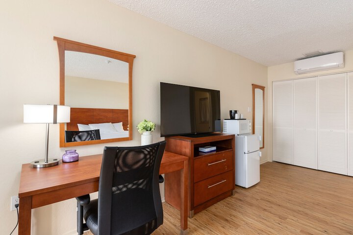 Room 31 of 46