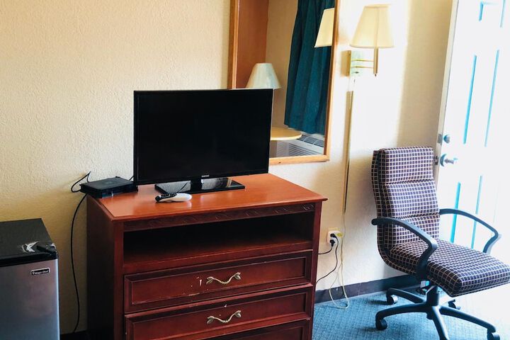 Rest Inn Motel