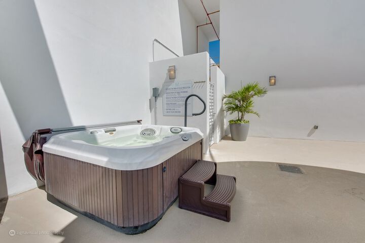 Hot Tub 109 of 119