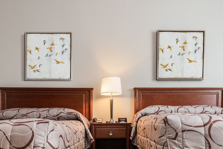 Room 25 of 29
