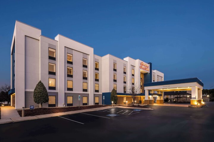 Hampton Inn & Suites Wilson I-95