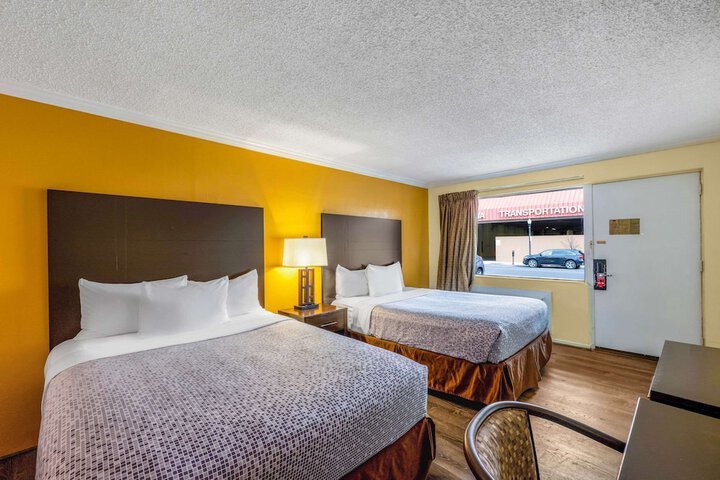 Room 19 of 27