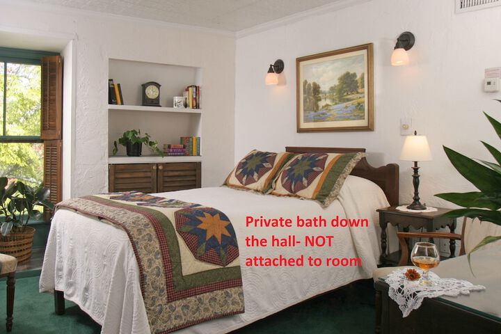 Room 119 of 196