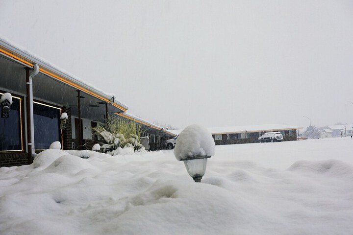 Raine Motel