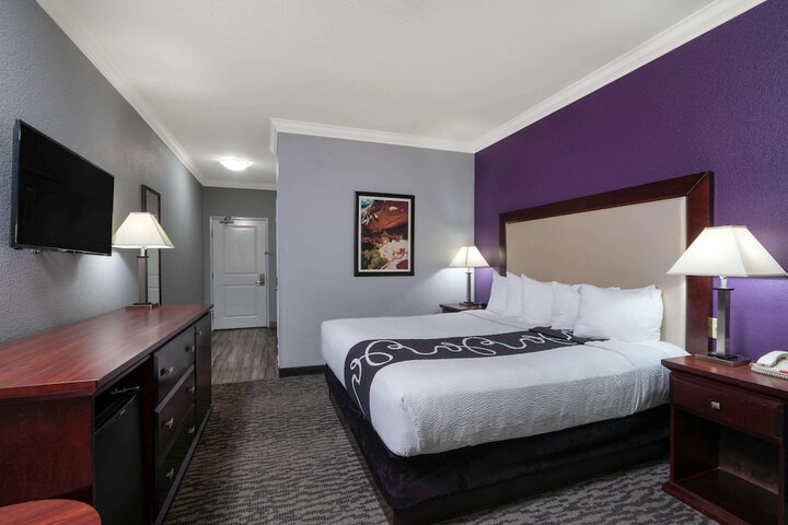 Room 29 of 51