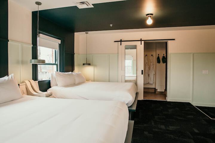 Room 136 of 195
