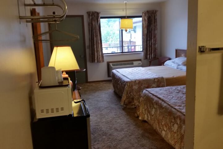 Room 3 of 14