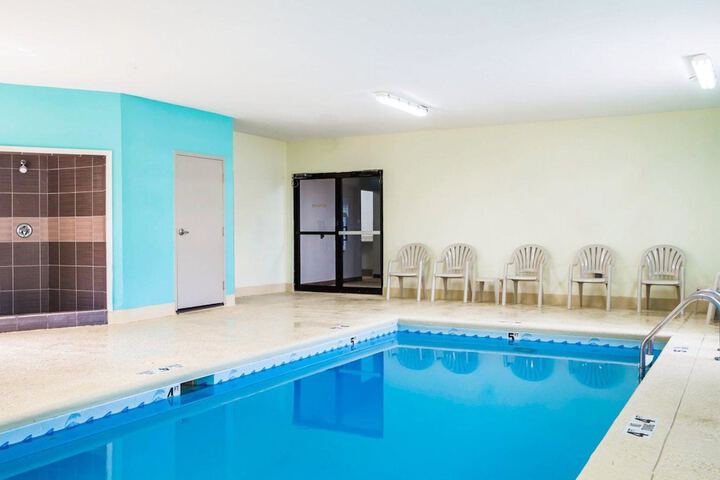 Pool 17 of 128