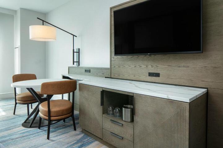 The Westin Sacramento Riverfront Hotel & Spa