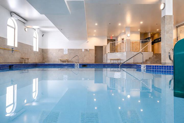 Service Plus Inn & Suites Grande Prairie