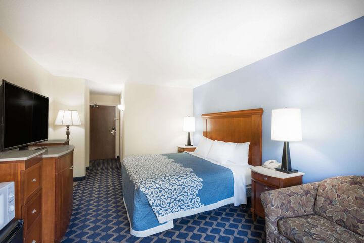 Aderi Hotel Niantic