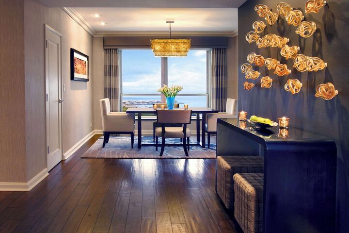 Room 73 of 167