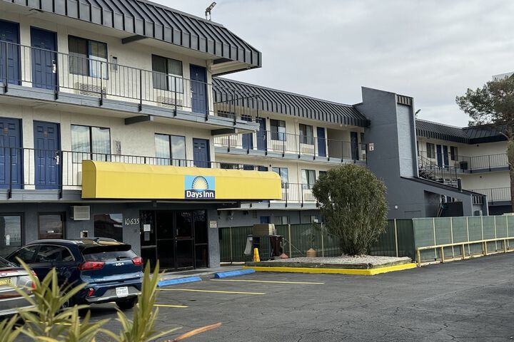 Hotel 3 of 14