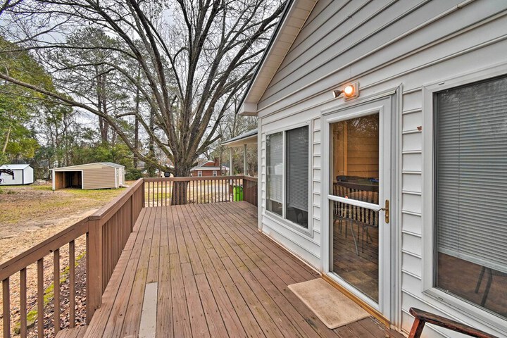 Pet-friendly Lillington Abode 1 Mi to River